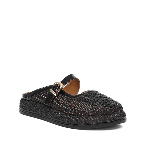 Kadın Siyah Önü Kapalı Deri Terlik