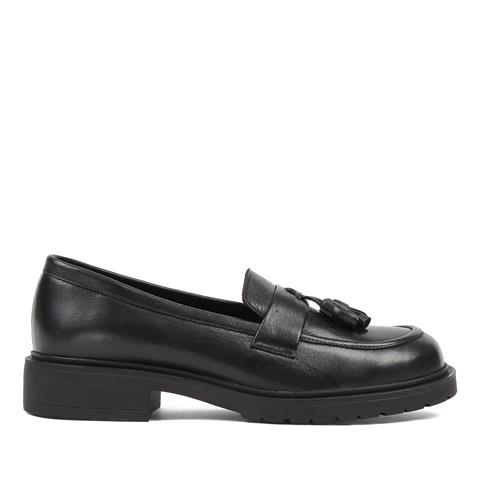 Kadın Siyah Püsküllü Deri Loafer