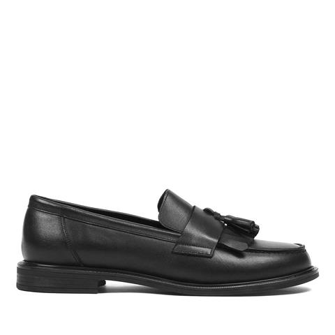 Kadın Siyah Püsküllü Deri Loafer