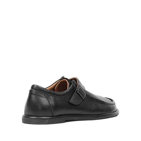 Kadın Siyah Tokalı Deri Ayakkabı