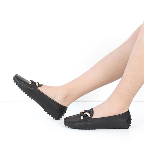 Kadın Siyah Tokalı Deri Babet