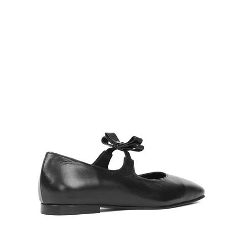 Kadın Siyah Tokalı Deri Babet