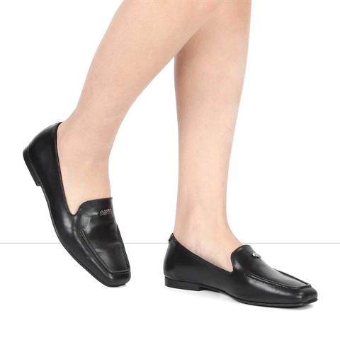 Kadın Siyah Tokalı Deri Loafer