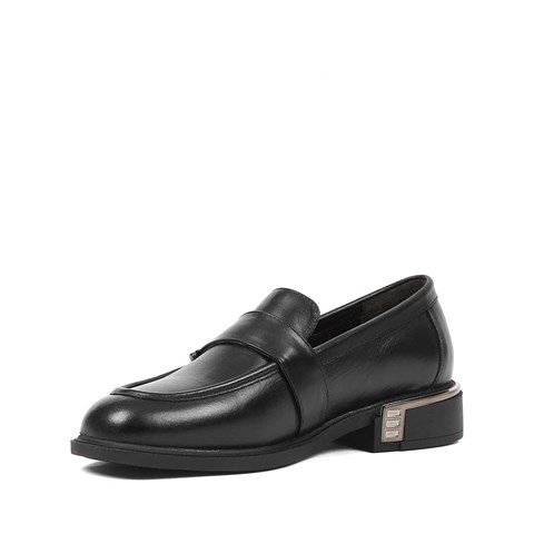 Kadın Siyah Tokalı Deri Loafer