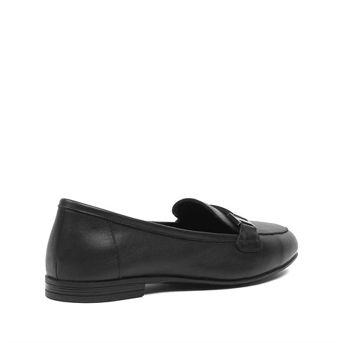 Kadın Siyah Tokalı Deri Loafer