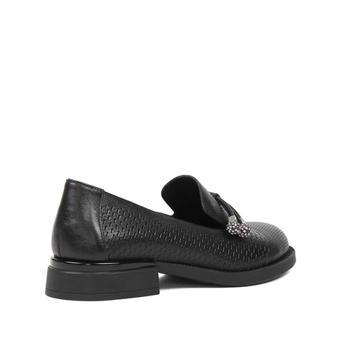 Kadın Siyah Tokalı Deri Loafer