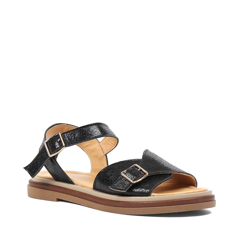 Kadın Siyah Tokalı Deri Sandalet