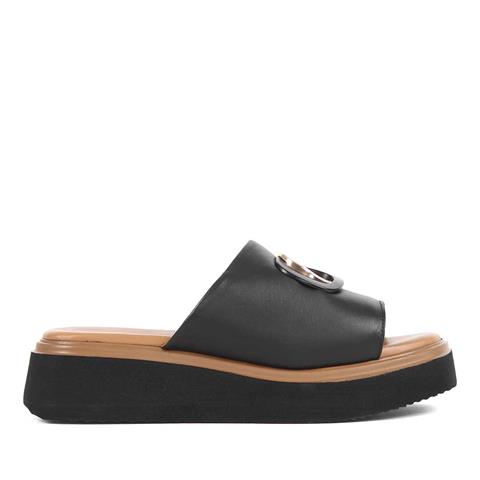 Kadın Siyah Tokalı Deri Terlik