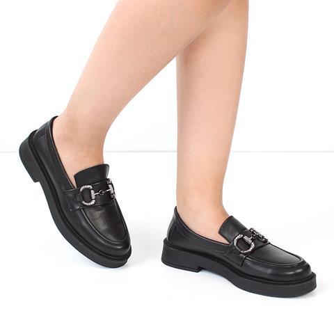 Kadın Siyah Tokalı Kalın Tabanlı Deri Loafer