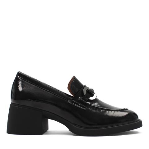 Kadın Siyah Tokalı Kalın Tabanlı Rugan Deri Loafer