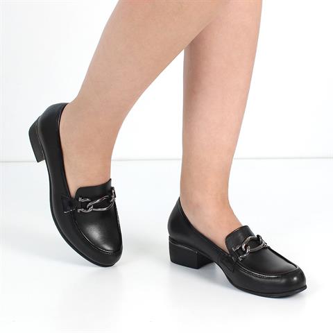Kadın Siyah Tokalı Kalın Topuklu Deri Klasik Ayakkabı
