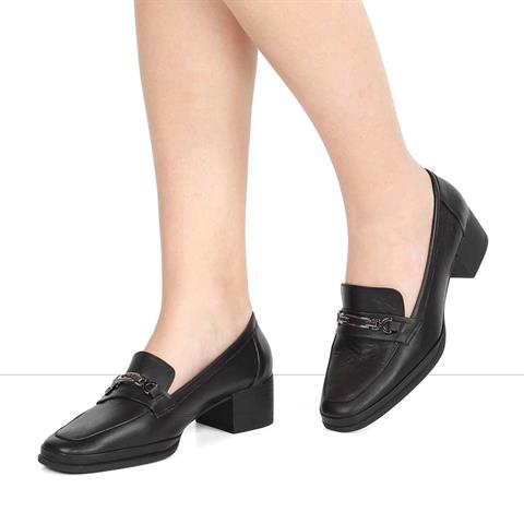 Kadın Siyah Tokalı Kalın Topuklu Deri Klasik Ayakkabı