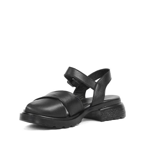 Kadın Siyah Tokalı Kalın Topuklu Deri Sandalet