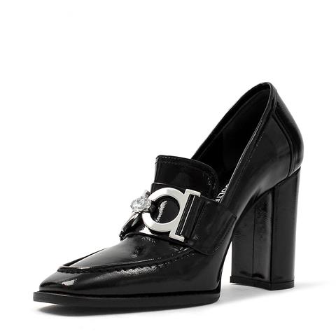 Kadın Siyah Tokalı Kalın Topuklu Rugan Deri Klasik Ayakkabı