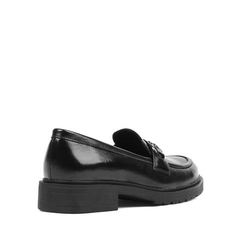 Kadın Siyah Tokalı Rugan Deri Loafer