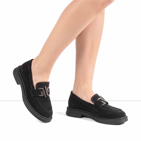 Kadın Siyah Tokalı Süet Deri Loafer