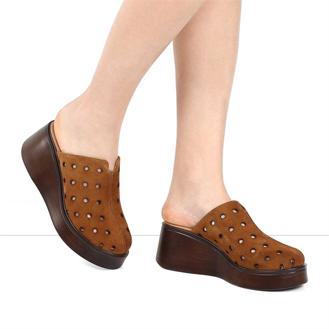 Kadın Taba Dolgu Topuklu Süet Deri Terlik