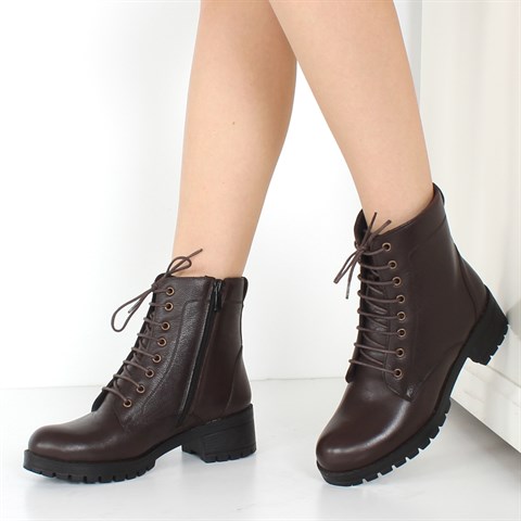 Kadın Kahverengi Fermuarlı Kalın Topuklu Deri Bot