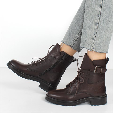 Kadın Kahverengi Fermuarlı Tokalı Deri Bot