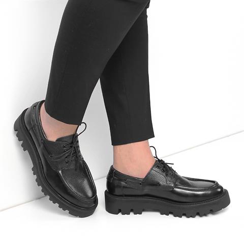 Erkek Siyah Bağcıklı Kalın Tabanlı Açma Deri Günlük Ayakkabı