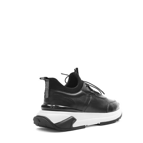 Erkek Siyah Bağcıklı Kalın Tabanlı Deri Sneaker