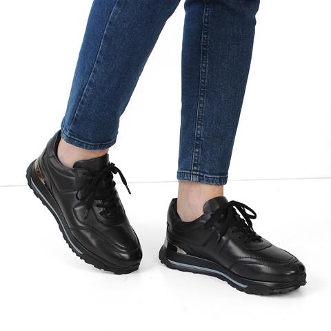 Erkek Siyah Bağcıklı Kalın Tabanlı Deri Sneaker