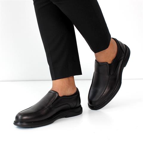 Siyah Erkek Ayakkabı 550 4747-1