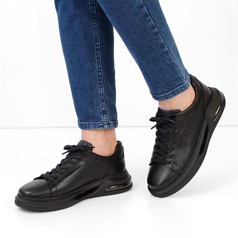Erkek Siyah Bağcıklı Kalın Tabanlı Deri Sneaker