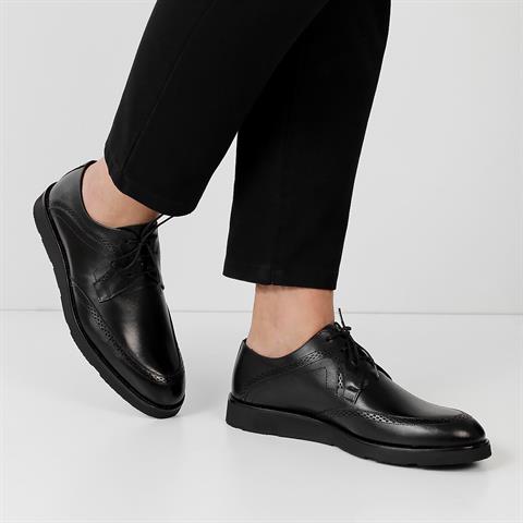 Erkek Siyah Bağcıklı Kalın Tabanlı Deri Günlük Ayakkabı