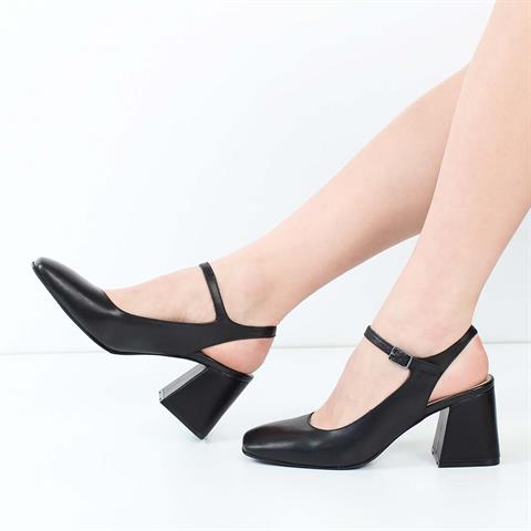 Kadın Siyah Kalın Topuklu Deri Klasik Ayakkabı