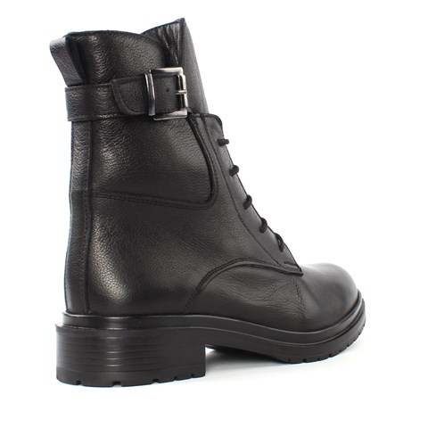 Kadın Siyah Fermuarlı Tokalı Deri Bot
