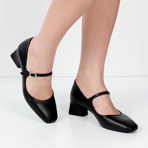 Kadın Siyah İnce Bantlı Deri Topuklu Klasik Ayakkabı