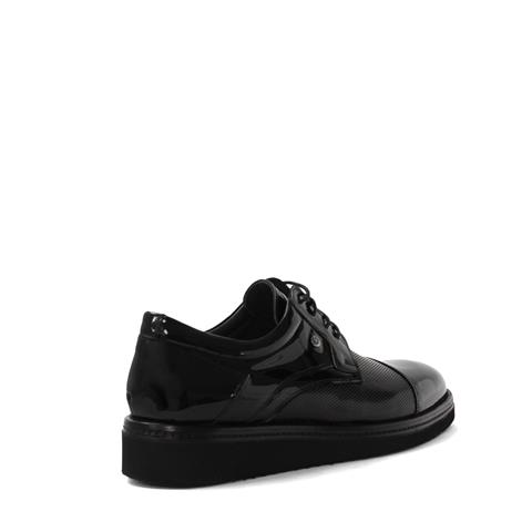 Erkek Siyah Bağcıklı Kalın Tabanlı Rugan Deri Günlük Ayakkabı