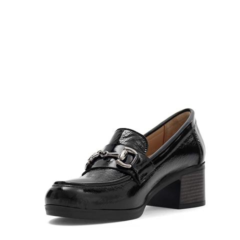 Kadın Siyah Tokalı Rugan Deri Klasik Ayakkabı