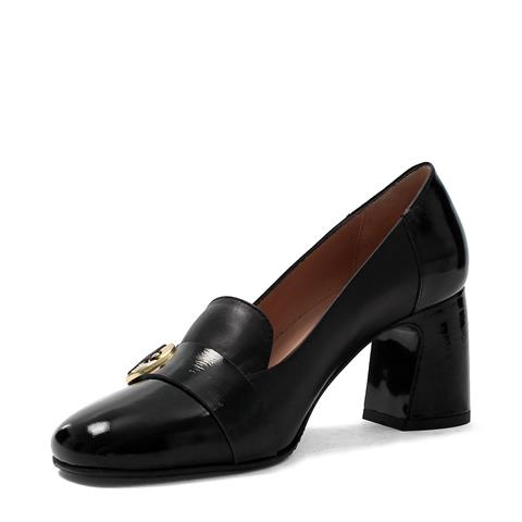 Kadın Siyah Tokalı Kalın Topuklu Rugan Deri Klasik Ayakkabı