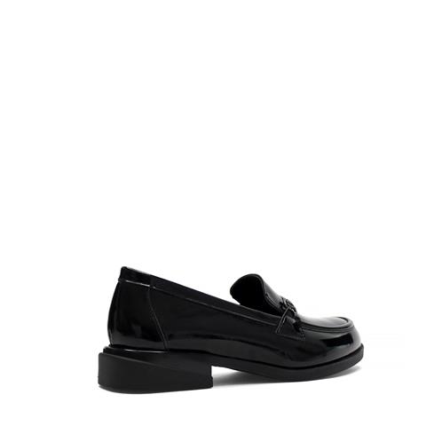 Kadın Siyah Tokalı Rugan Deri Loafer