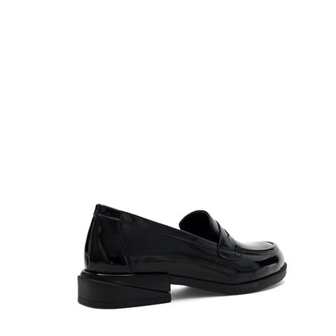 Kadın Siyah Kalın Topuklu Rugan Deri Loafer