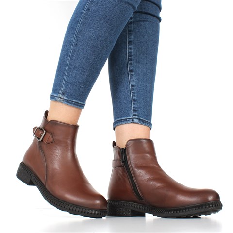 Kadın Taba Fermuarlı Toka Detaylı Deri Bot