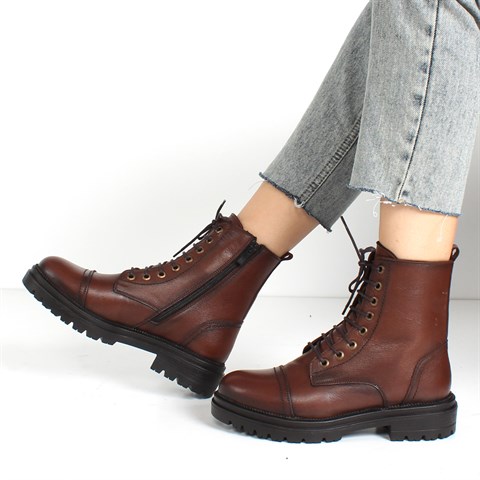 Kadın Taba Fermuarlı Kalın Tabanlı Deri Bot