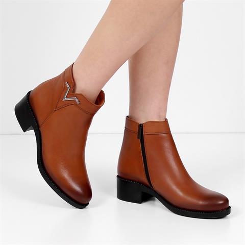 Kadın Taba Fermuarlı Kalın Topuklu Deri Bot
