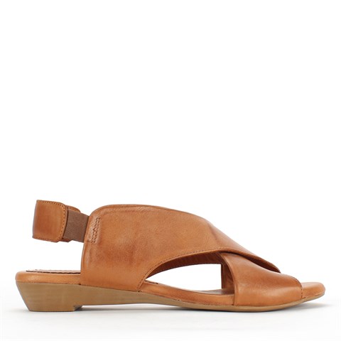 Kadın Taba Arkası Lastikli Çapraz Bantlı Deri Sandalet