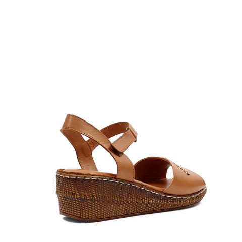 Kadın Taba Dikiş Detaylı Deri Sandalet