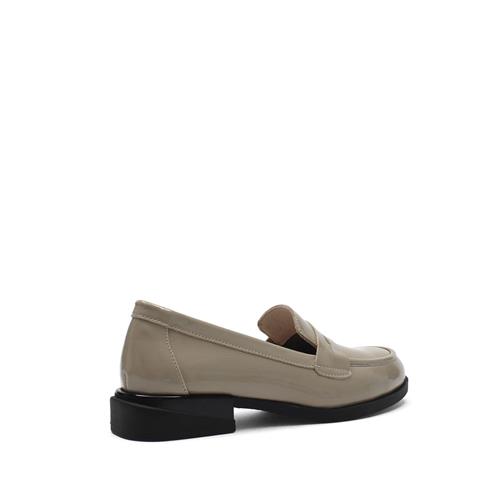 Kadın Vizon Kalın Topuklu Rugan Deri Loafer