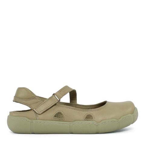 Kadın Yeşil Bilekten Bantlı Önü Kapalı Deri Ayakkabı