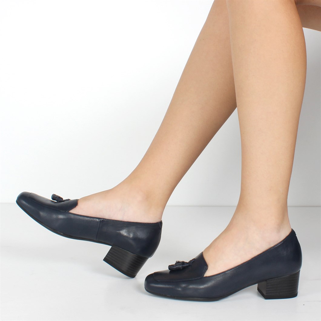 Lacivert Topuklu Klasik Kadın Deri Ayakkabı 669 22609-16536 | Celal Gültekin
