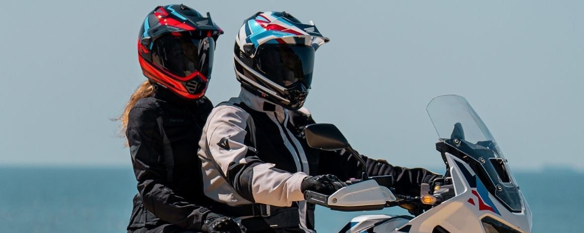 Ege Bölgesi Motosiklet Rotaları: Rüzgarın, Denizin ve Tarihin Tadını Çıkarın