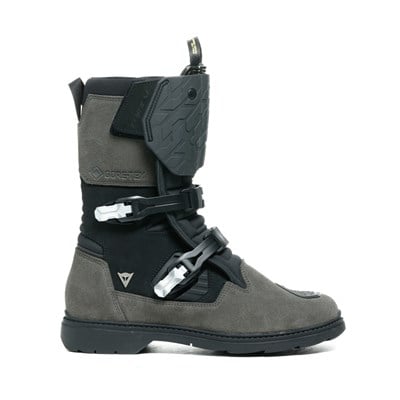 Dainese Overyond XT Black Gore-tex Bot