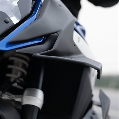 Puig 22376N Black Pista Kit