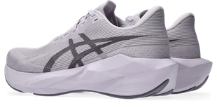 Asics Novablast 6 Kadın Koşu Ayakkabısı