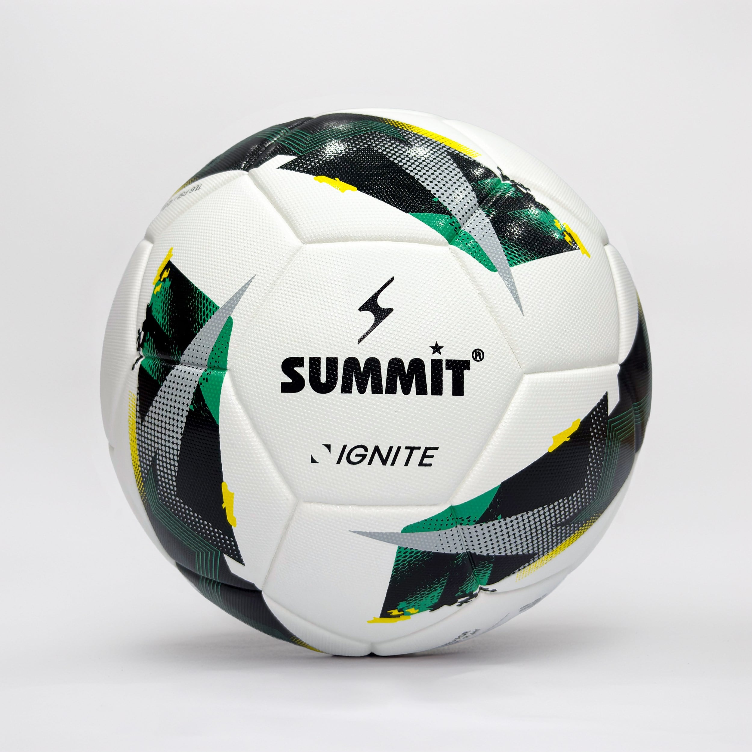 Summit Ignite 4 No Futbol Topu